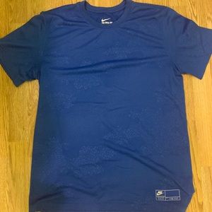 Nike T-shirt